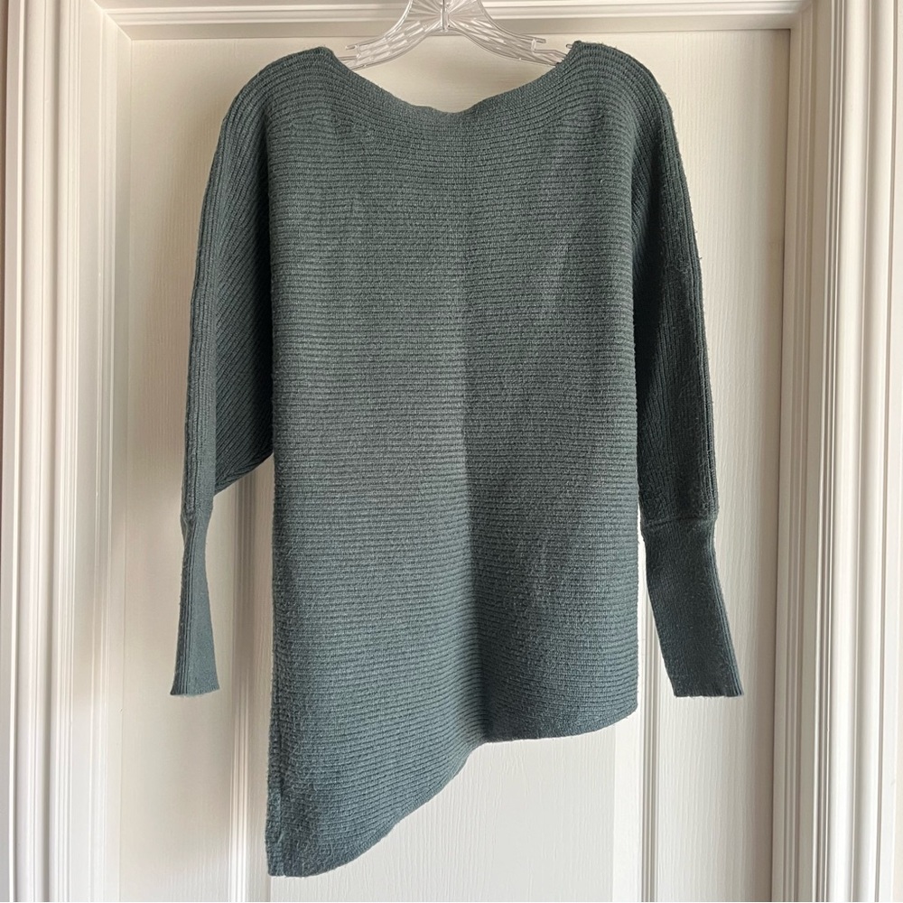 Express Sweater - EUC - Picture 3 of 8